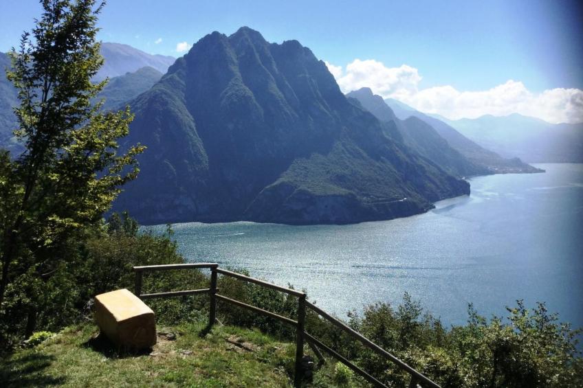 in Panoramalage in Solto Collina - foto 3