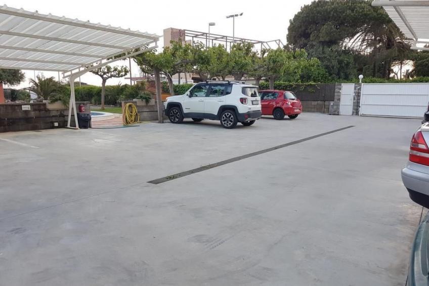 Apartment mit Meerblick, Terrasse und Schwimmbad - foto 11