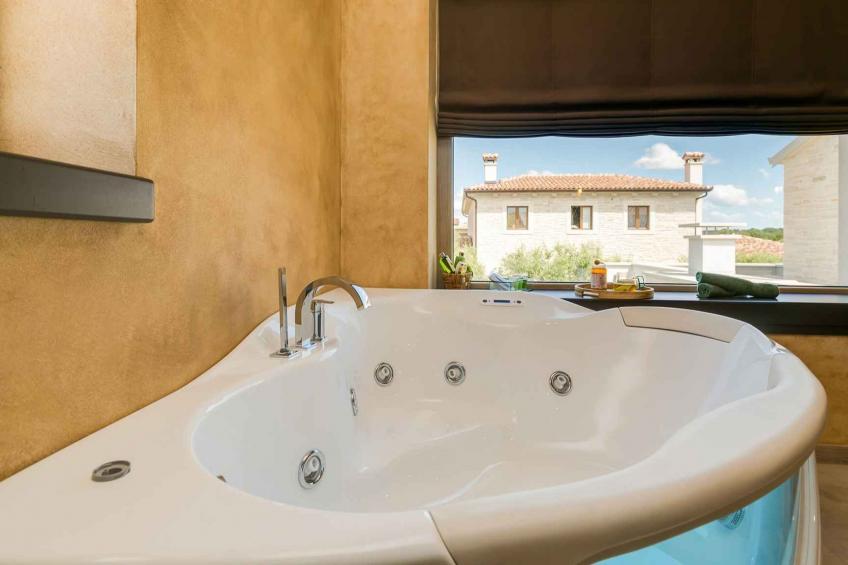 Villa mit Klimaanlage und Pool - BF-Z3864 - foto 38