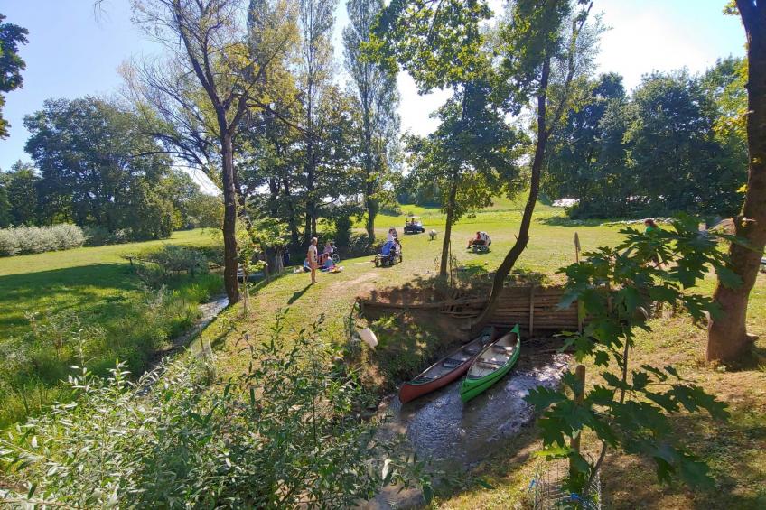 Cozy Luxe Holiday Home with Natural Thermal Bath - Seven Bedroom Holiday Home - foto 41