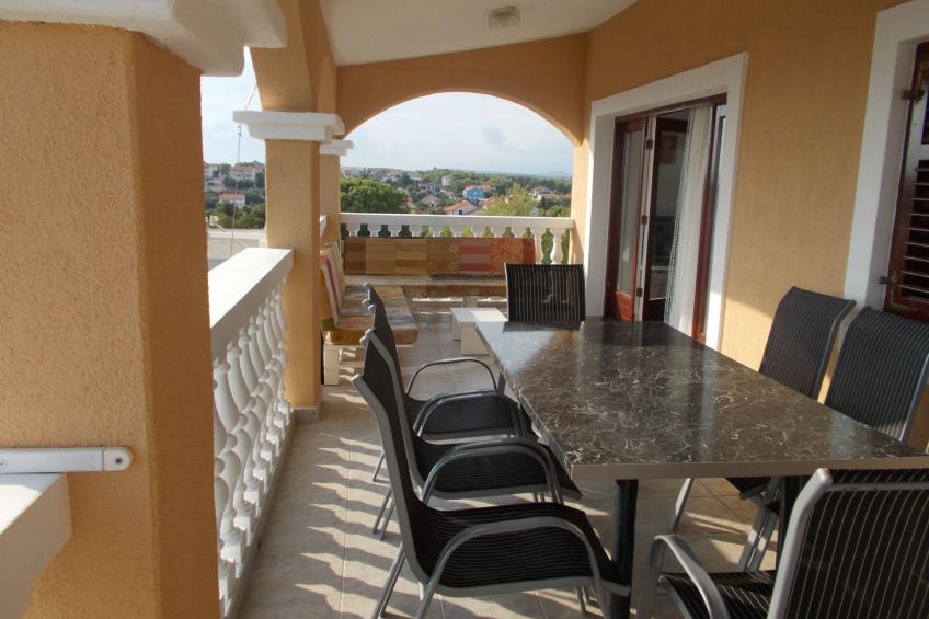 Appartement Maksan im 2. Stock mit einer Terrasse - foto 13