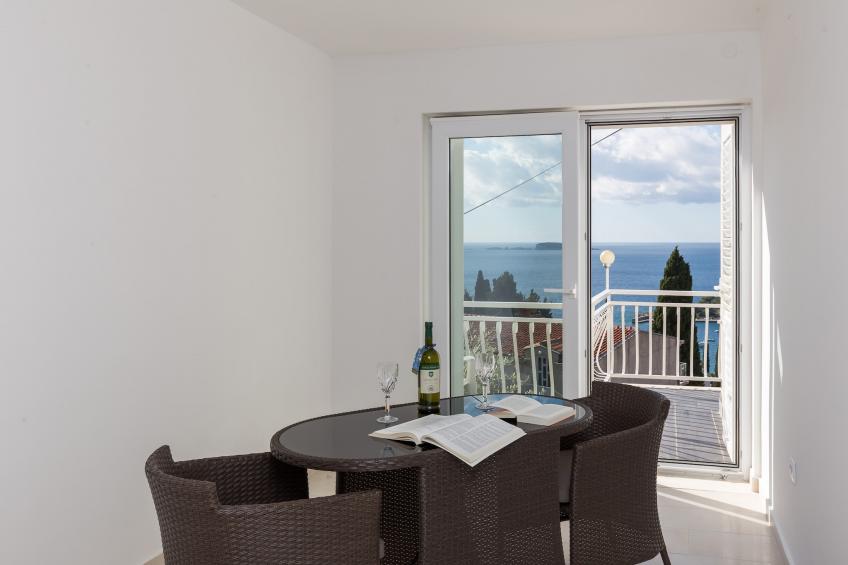 Apartments Villa Enzian - Comfort Two Bedroom Apartment with Balcony and Sea View - foto 18