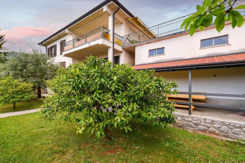Charming Lovran Apartments with Wonderful Sea View - Two Bedroom Apartment - foto 28