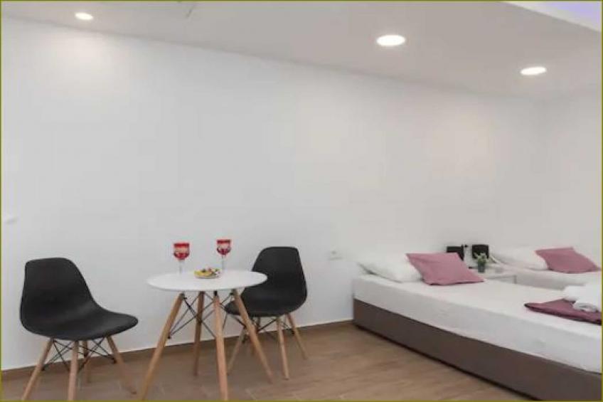 Apartments Dub - Three Bedroom Apartment with Hot Tub - foto 4