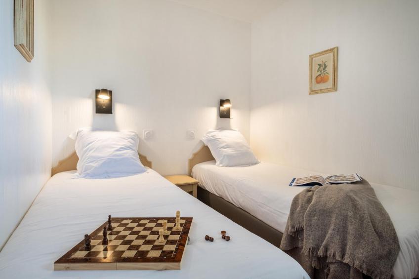 P&V Premium les Rives de Cannes Mandelieu Apartment 6 people - 2 bedrooms - Terrace - Garden level - Renovated - foto 10