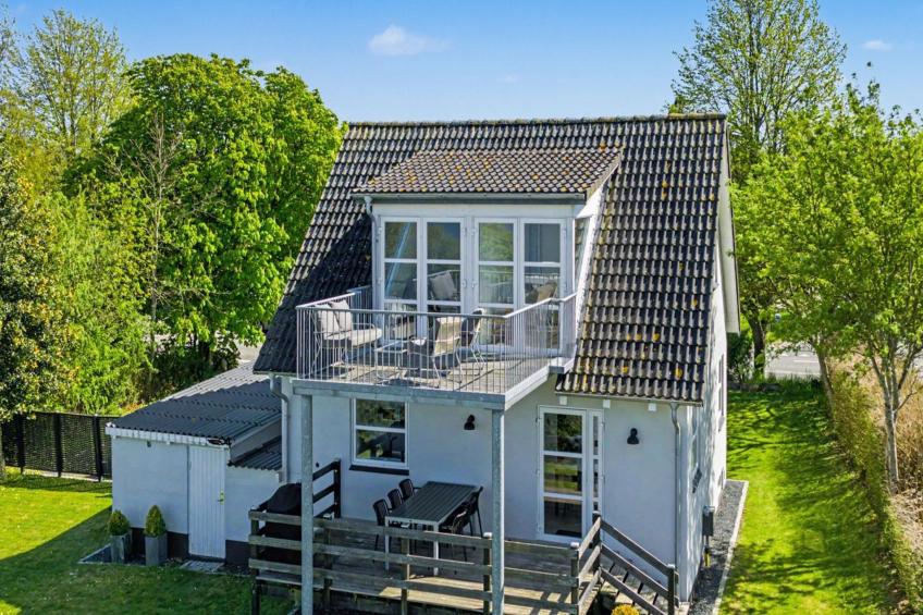 "Hjort" - 80m from the sea