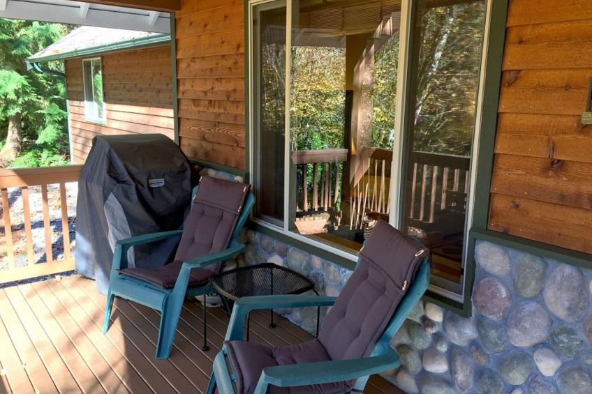 Moderne Hütte mit Whirlpool, Haustieren OK und Wi-Fi - foto 14