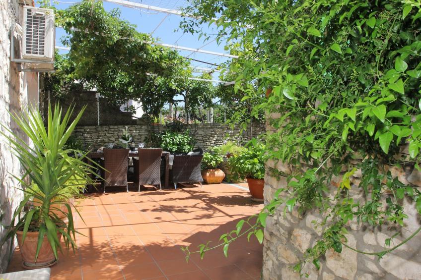 Holiday House Granny Mary - Two Bedroom Holiday Home (ST) - foto 15