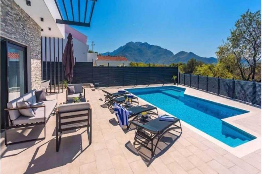 VILLA CASA MIA LUXURY RETREAT WITH SWIMMING POOL - foto 9