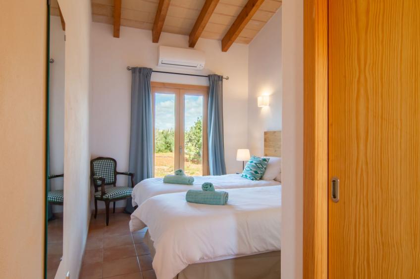Stilvolle, top-moderne, traumhafte Finca in Sineu - foto 20