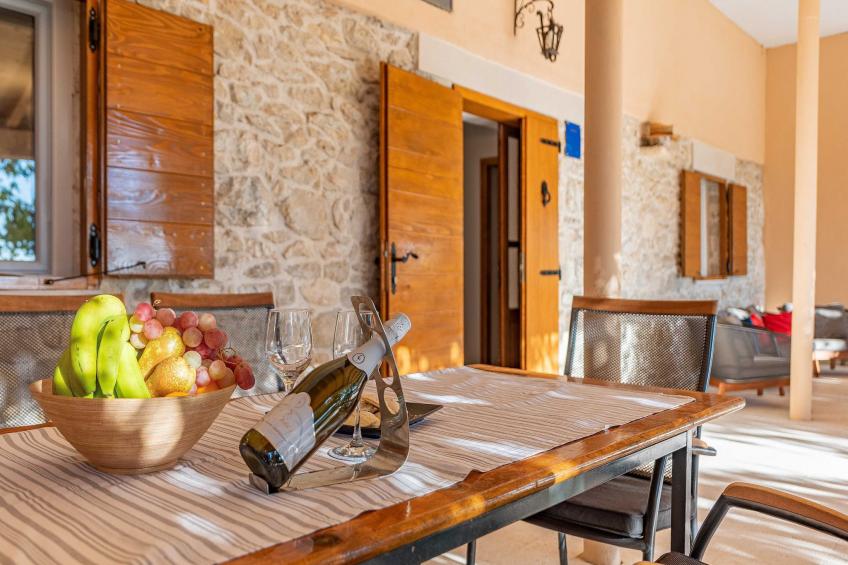 Holiday Home Apios - Three Bedroom Holiday Home with Swimming Pool