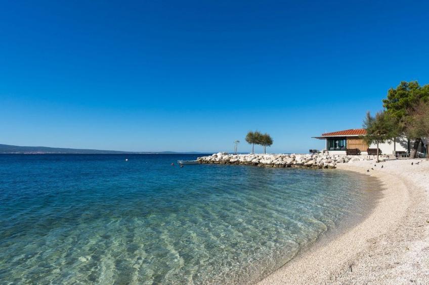 Appartement in Dugi Rat mit Großer Terrasse - foto 22