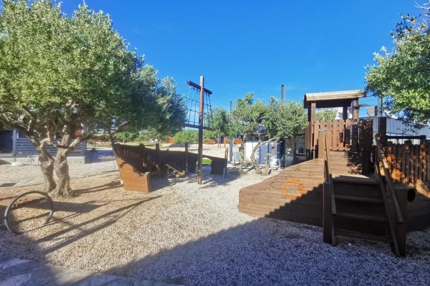 Comfort Two Bedroom Mobile Homes Pirovac - Classic Two Bedroom Mobile Home with Sea View and Terrace - foto 15