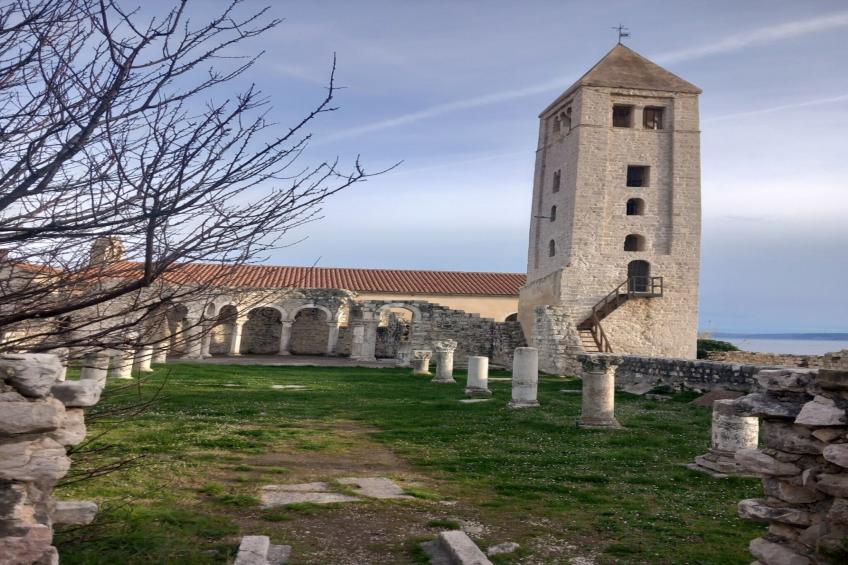 Guest House Green Corner Supetarska Draga - Triple Room with Terrace and Sea View - foto 18