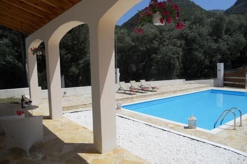 Ferienvilla mit Garten, Grill und Terrasse - foto 7