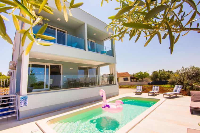 Villa with Pool and Sea View in Fazana - Horizont - foto 8