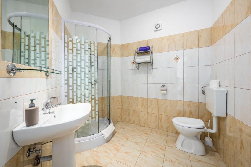 Lara 7 - Shared Pool, Sauna, Jacuzzi - foto 13