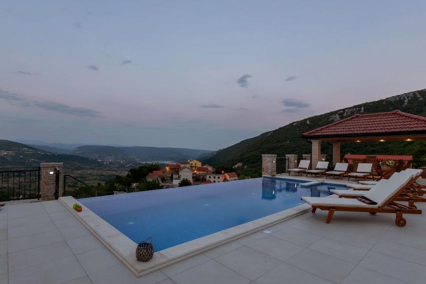 Villa mit Panorama - foto 41