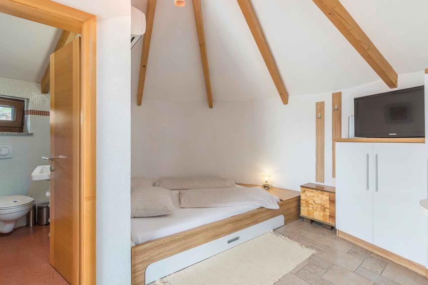 Vakantiewoning met zwembad en terras - BF-H7F48 - foto 31