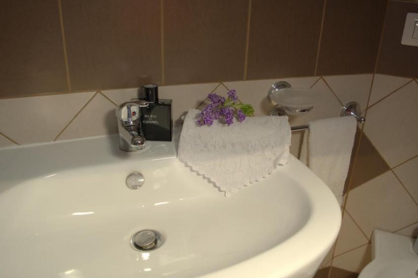 Wohnung mit Wasserblick - foto 12