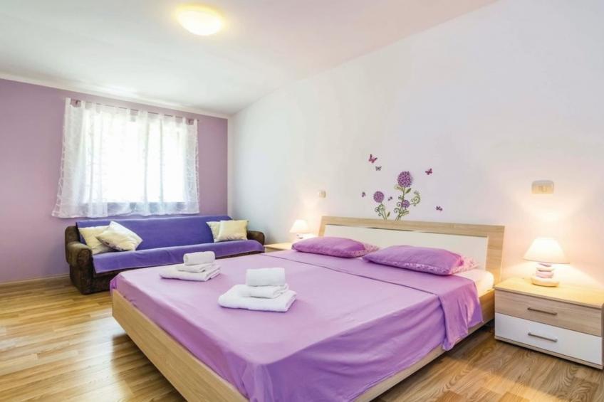 Cozy One Bedroom Apartment with Terrace - One Bedroom Apartment - foto 3