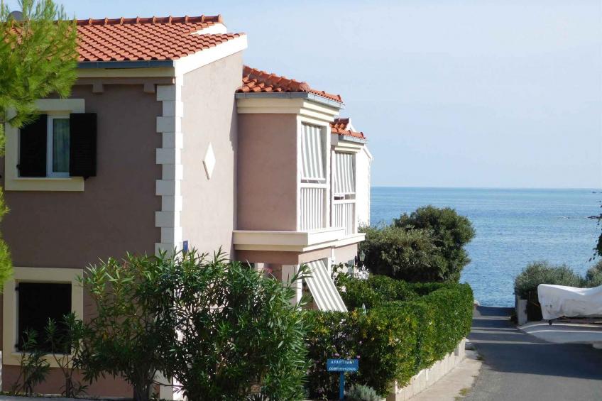 Holiday apartment with sea view and air conditioning - BF-TB53M