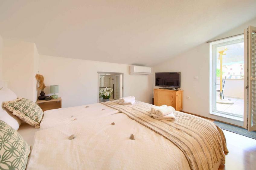 Holiday home with balcony - BF-ZH67B - foto 41