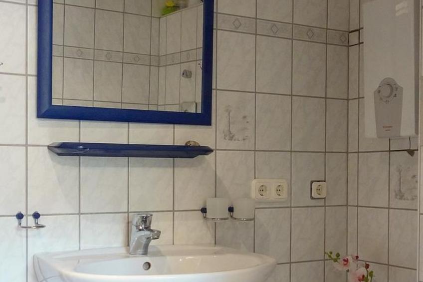 mit Blick auf das Wasser - foto 11