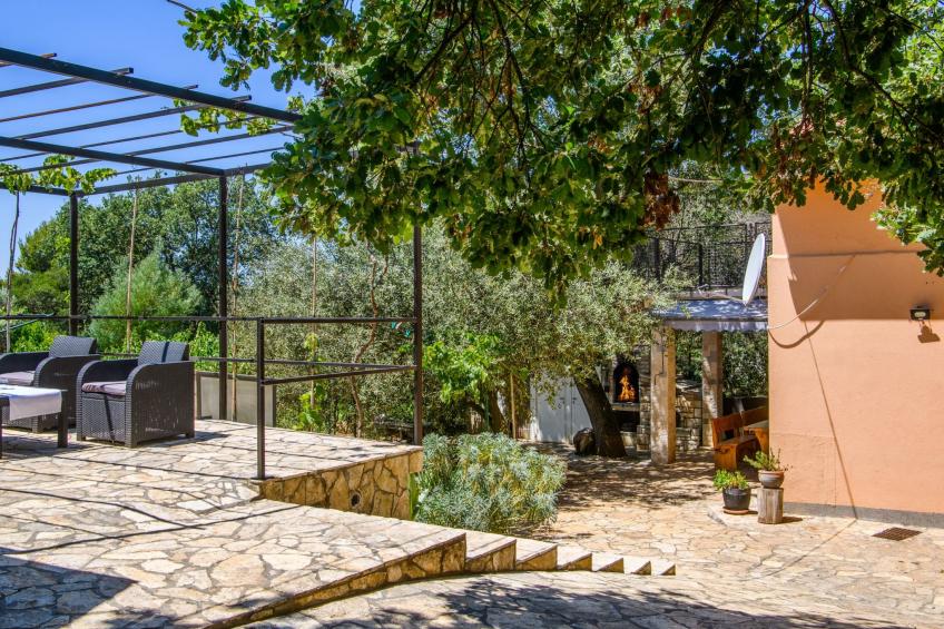 Wunderschönes Ferienhaus in Pomer mit Garten - foto 52