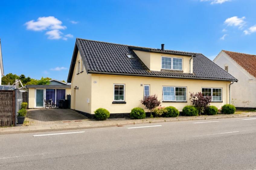 "Edin" - 4km from the sea