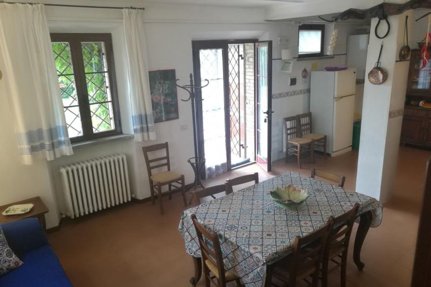 Die Maulbeerbäume auf dem Bauernhof - foto 21