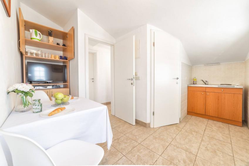 Apartments Nikol - one bedroom apartment A5 - foto 14
