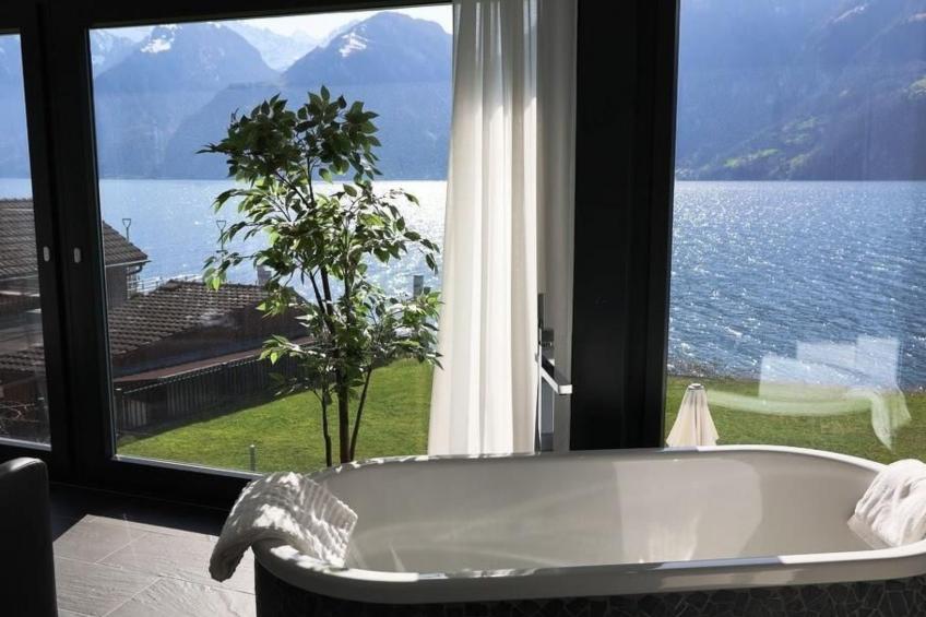 Ferienvilla am See 1