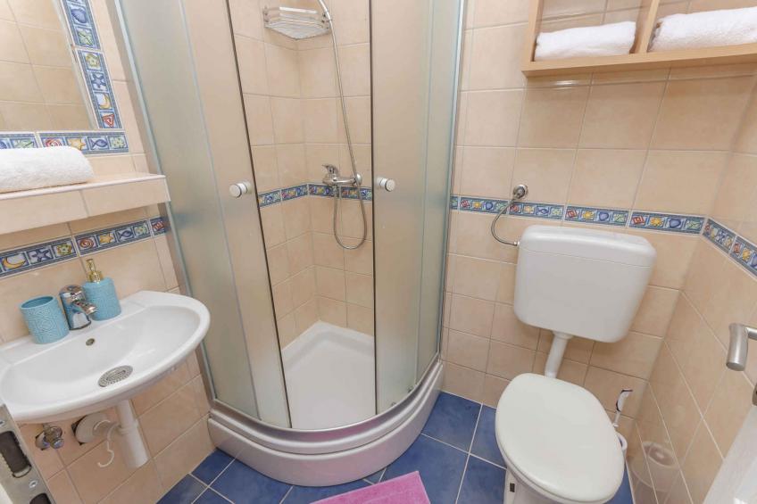 Holiday apartment with terrace and air conditioning - BF-M28VX - foto 15