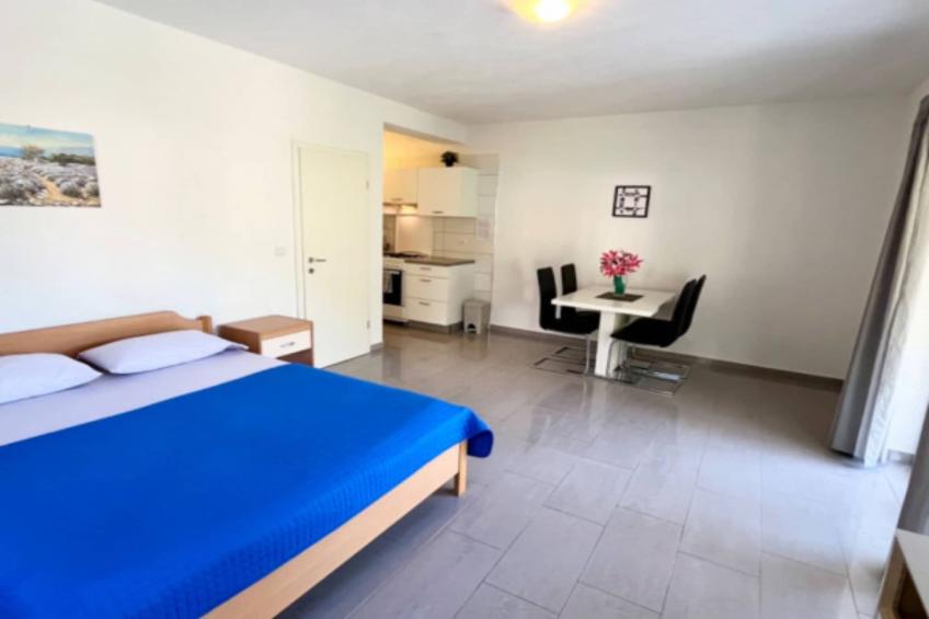 Paradise Apartments-Apartman with sea view and balcony 4 - foto 7