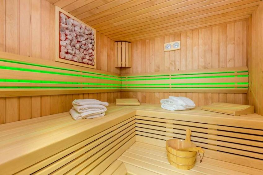 Villa met zwembad en zeezicht - BF-DCNKX - foto 46