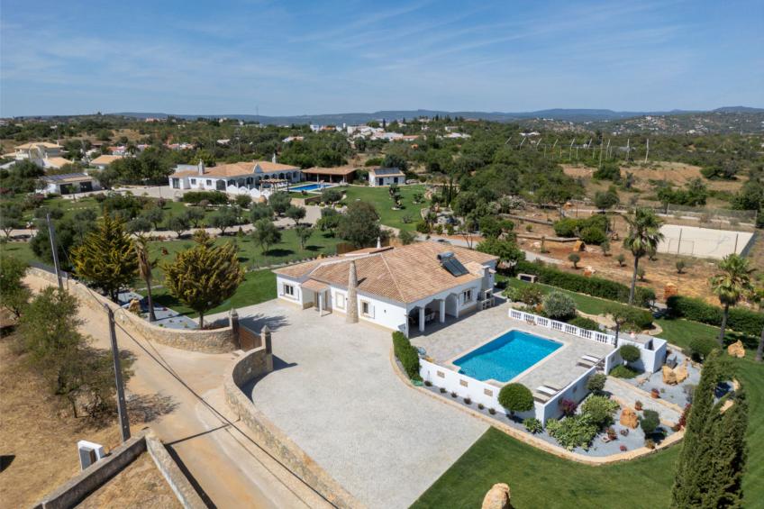 V4 Águia Vermelha - foto 28