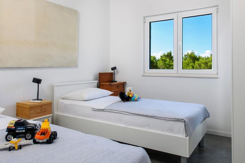 Modernes Ferienhaus in Zaostrog mit Beheiztem Pool - foto 45