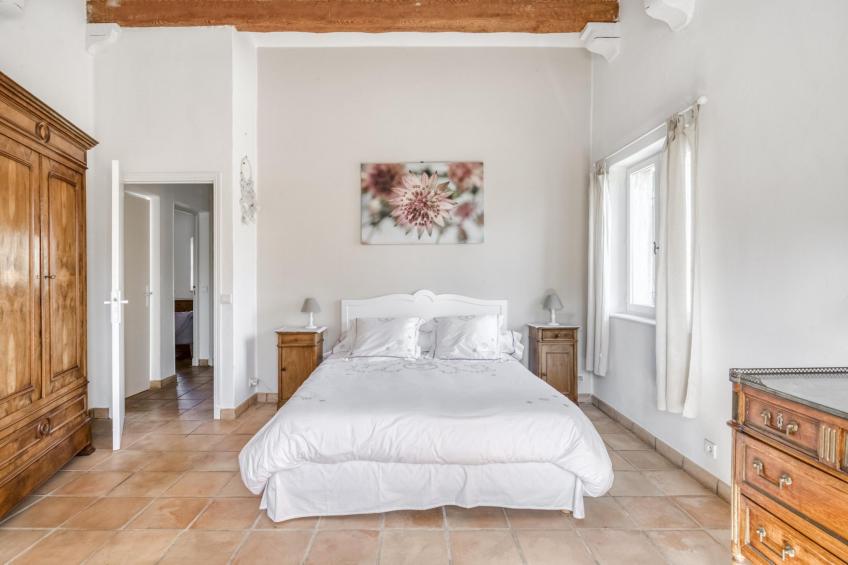 Les Demoiselles - foto 4