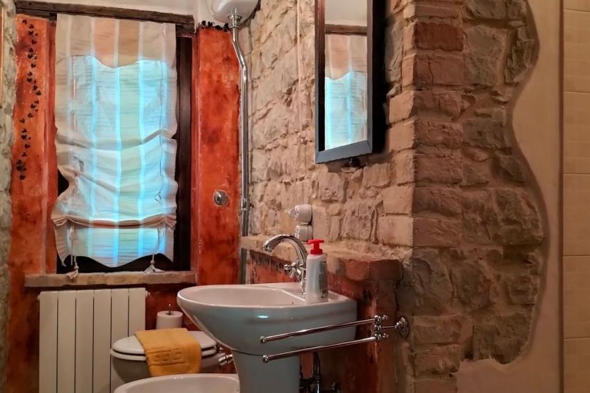 Große Wohnung mit Blick von den Bergen bis zum Meer - foto 13