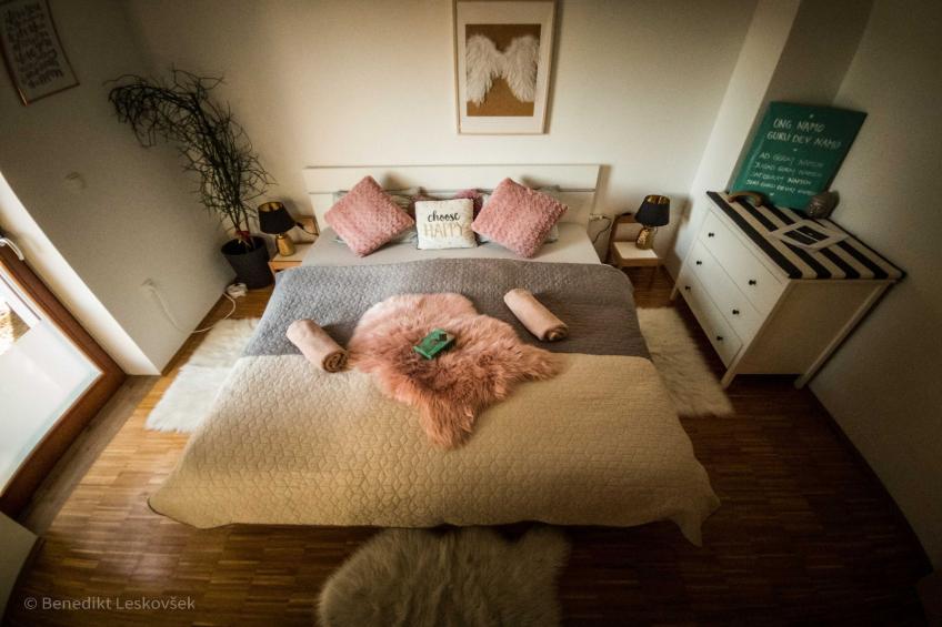 Rustic Refuge Glamping with Hot-Tub and Sauna - Two Bedroom Apartment with Terrace - foto 11