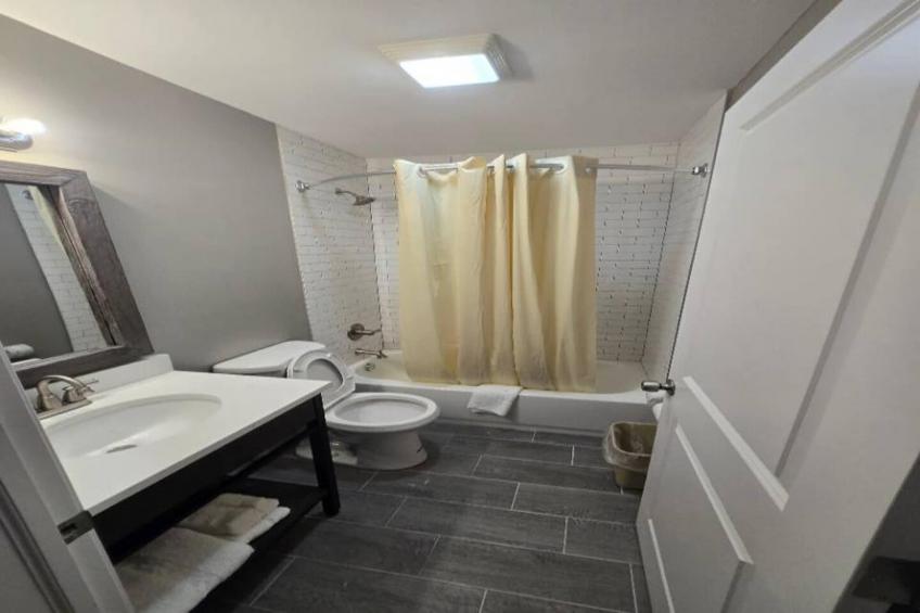 2 Queen Beds  Non-Smoking Micfridge - foto 4