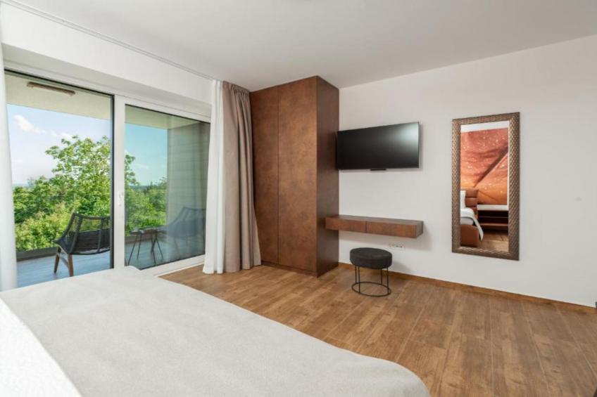Apartments Villa Wood - Two Bedroom Apartment with terrace and pool view ( W3 ) - foto 7