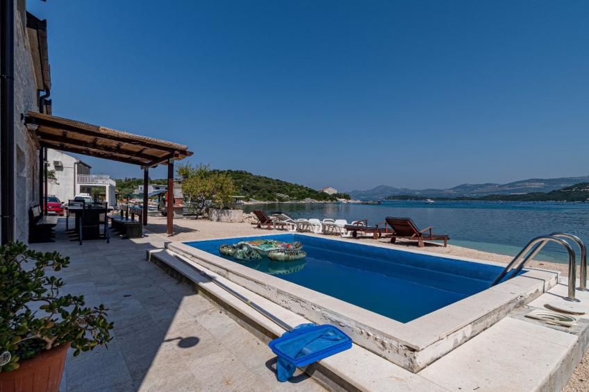 Beachfront Villa Olive Mill with pool - foto 2