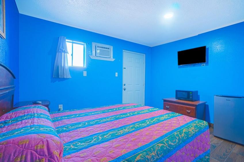 Queen Bed - foto 17