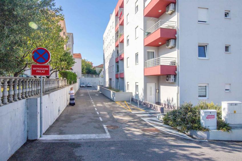 Vakantiewoning met balkon en airco - VW-FHN2B - foto 5