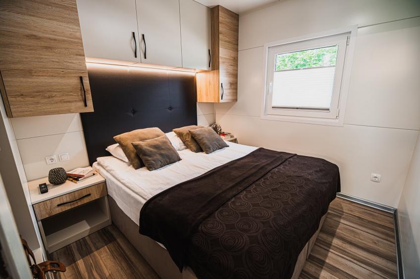 Lake Serenity Premium Mobile Homes with Thermal Riviera Tickets - Three Bedroom Mobile Home 15\/024 - foto 17