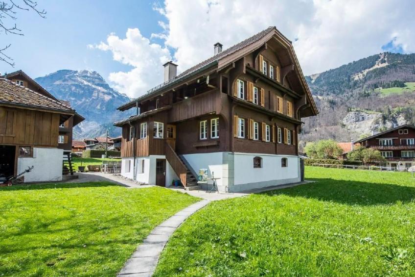 Sonnige Dachwohnung im schönen Lungern - foto 10