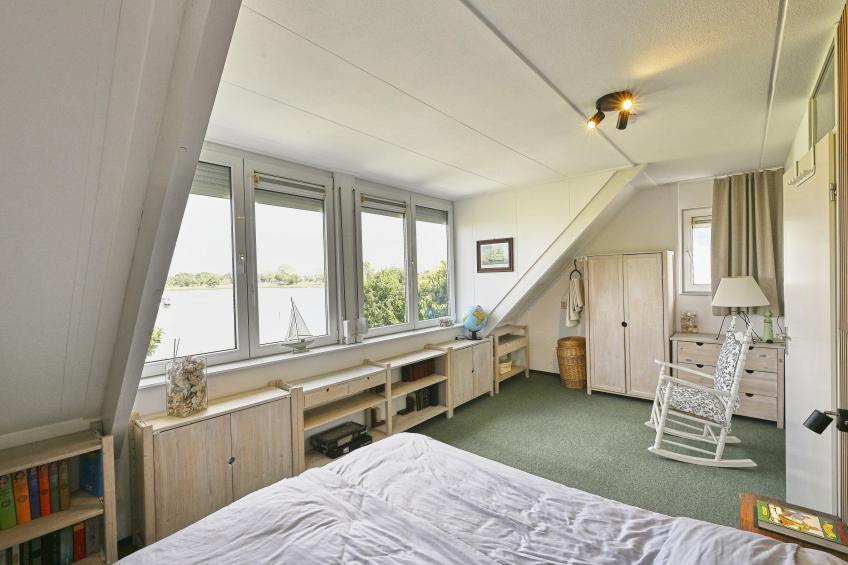 Aan de oever - foto 49