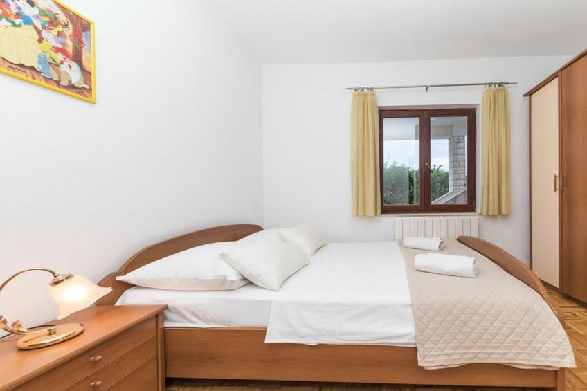 Relaxing Holiday Home with Pool, Fitness Area, and Entertainment Facilities - Six Bedroom Holiday Home - foto 15